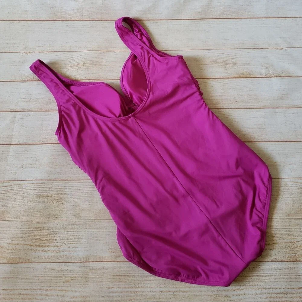 Coco Reef Contours Solitaire V-neck Bra Sized One-Piece Swimsuit in Orchid - Picture 7 of 16